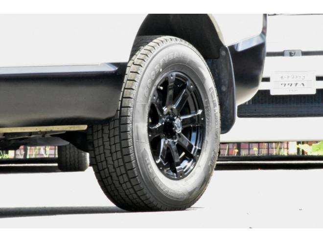 デリカＤ：５　Ｇ　４ＷＤ　本州仕入　オリジナルペイント　リフトアップ　新品フロントガード　社外アルミ　シートカバー　純正フリップダウンモニタ　３６０ドラレコ