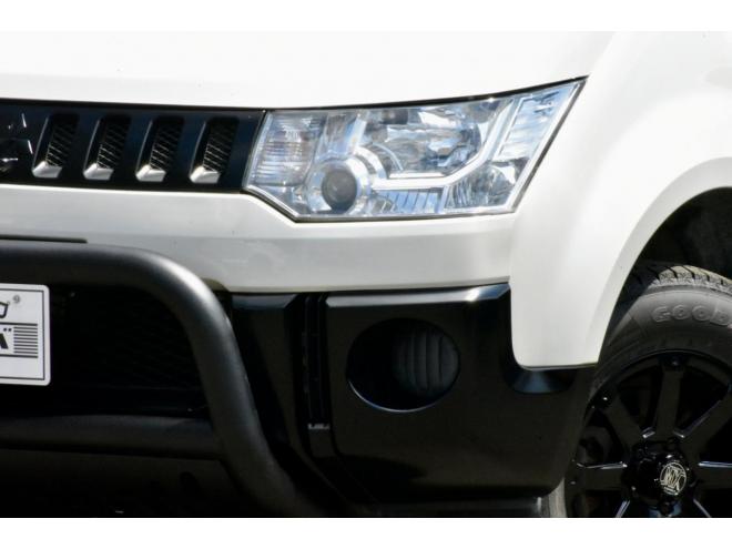 デリカＤ：５　Ｇ　４ＷＤ　本州仕入　オリジナルペイント　リフトアップ　新品フロントガード　社外アルミ　シートカバー　純正フリップダウンモニタ　３６０ドラレコ