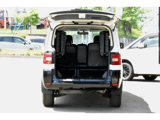 デリカＤ：５　Ｇ　４ＷＤ　本州仕入　オリジナルペイント　リフトアップ　新品フロントガード　社外アルミ　シートカバー　純正フリップダウンモニタ　３６０ドラレコ