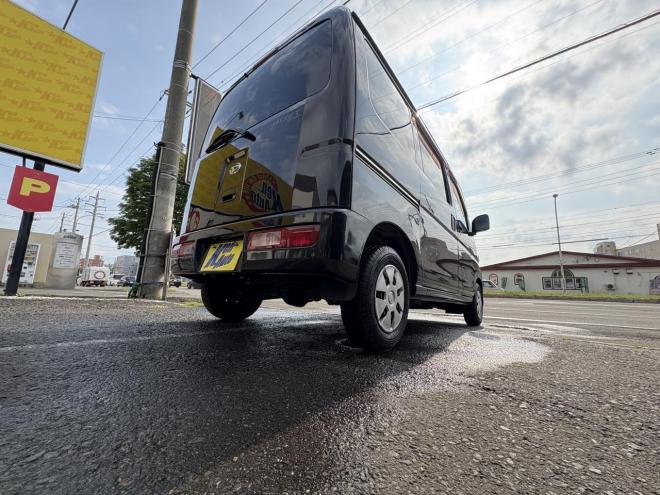 ハイゼットHIJET CARGO 4WD CRUSE TURBO本州仕入　4WD　TURBO 電動格納ミラー　Bluetoothフルセグナビ　バイザー全磨済　エンジンオイル交換　ATF交換　ETC　 4WD 660 ５Dr