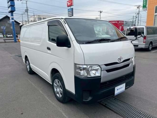 ハイエースバン2.8 中温強化冷凍バン ロング ディーゼルターボ 4WD　-22℃　35℃ 2800