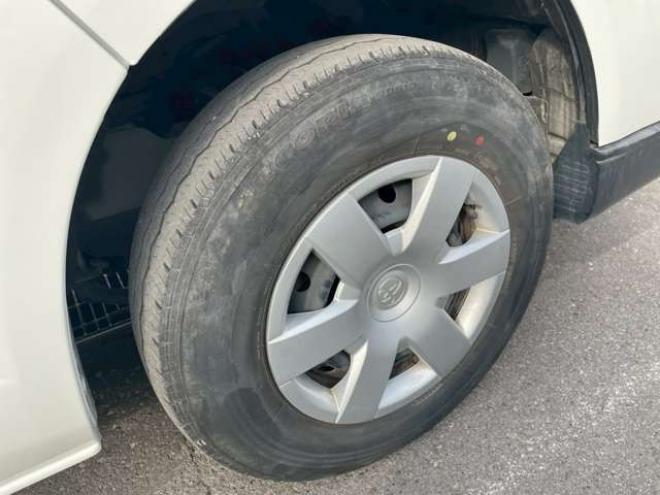 ハイエースバン2.8 中温強化冷凍バン ロング ディーゼルターボ 4WD　-22℃　35℃ 2800