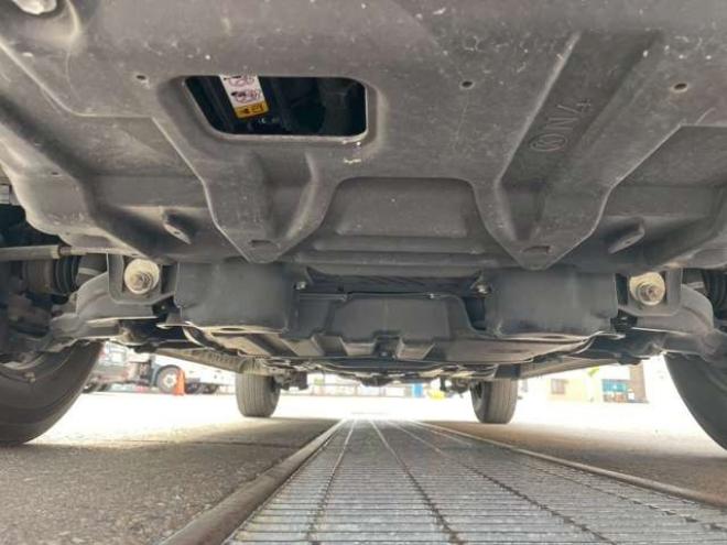 ハイエースバン2.8 中温強化冷凍バン ロング ディーゼルターボ 4WD　-22℃　35℃ 2800