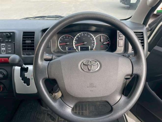 ハイエースバン2.8 中温強化冷凍バン ロング ディーゼルターボ 4WD　-22℃　35℃ 2800