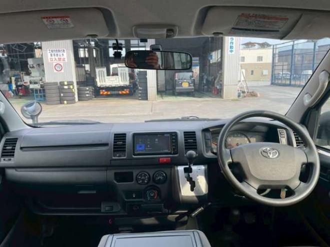 ハイエースバン3.0 DX ロング ディーゼルターボ 4WD　 3000