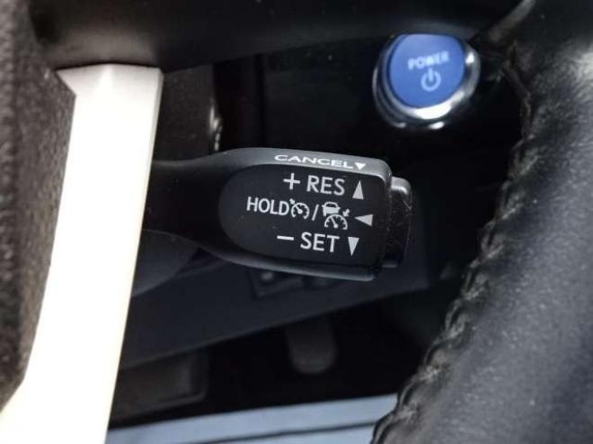 プリウス1.8 A プレミアム E-Four 4WD　本州車 保証2年 TRDエアロ BSM 18AW 本革 1800