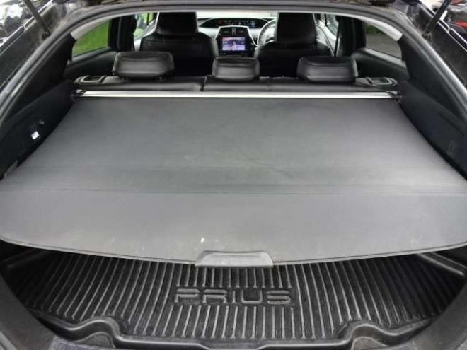 プリウス1.8 A E-Four 4WD　本州車　保証2年　モデリスタ 衝突軽減 BSM 1800