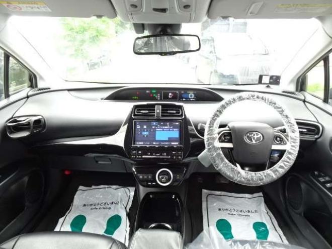 プリウス1.8 A E-Four 4WD　本州車　保証2年　モデリスタ 衝突軽減 BSM 1800