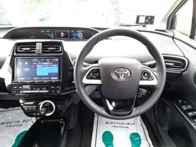 プリウス1.8 A E-Four 4WD　本州車　保証2年　モデリスタ 衝突軽減 BSM 1800