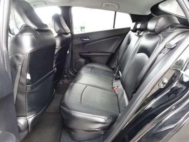 プリウス1.8 A E-Four 4WD　本州車　保証2年　モデリスタ 衝突軽減 BSM 1800