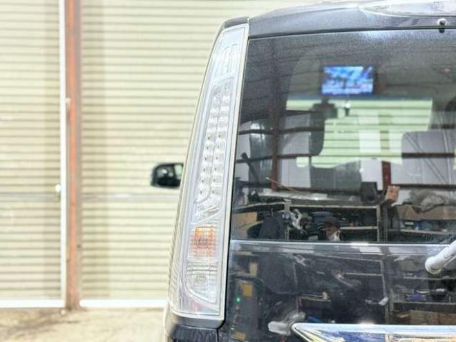 セレナ2.0 20X Vセレクション+Safety 4WD　下部防錆1オナTVナビBカメ後席モニタ 2000