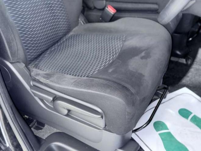セレナ2.0 20X Vセレクション+Safety 4WD　下部防錆1オナTVナビBカメ後席モニタ 2000