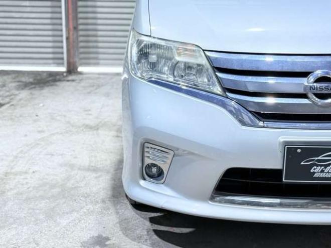 セレナ2.0 ハイウェイスター 4WD　下部防錆 2000