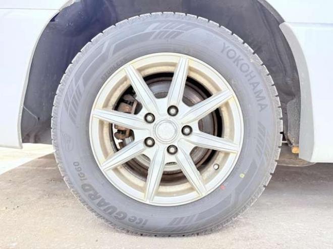 セレナ2.0 ハイウェイスター 4WD　下部防錆 2000