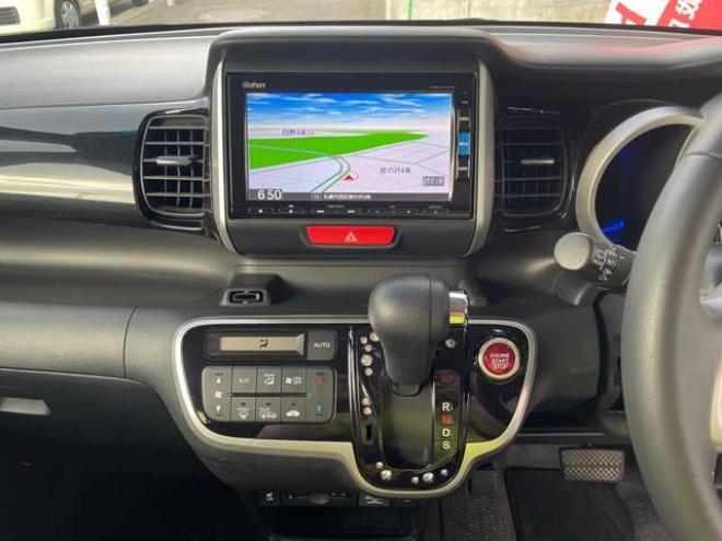 N-BOXカスタムG ターボ Lパッケージ 4WD　1年保証/BTナビ・フルセグBカメラ/エンスタ 660