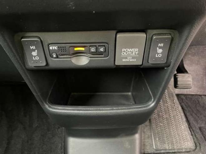 N-BOXカスタムG ターボ Lパッケージ 4WD　1年保証/BTナビ・フルセグBカメラ/エンスタ 660