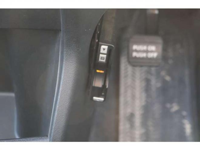 フリード1.5 フレックス Fパッケージ 4WD　検R7/12　買取直販　バックカメラ 1500
