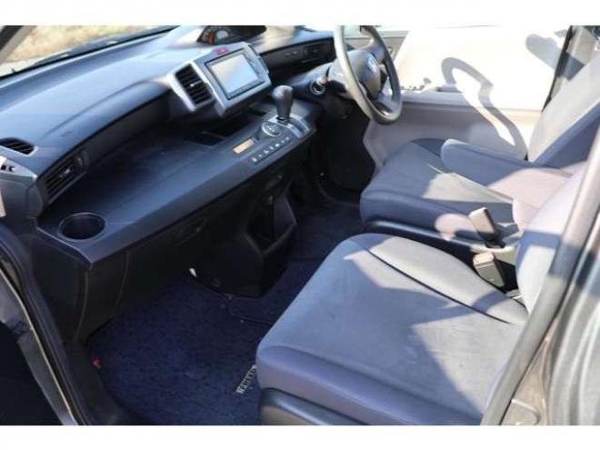 フリード1.5 フレックス Fパッケージ 4WD　検R7/12　買取直販　バックカメラ 1500