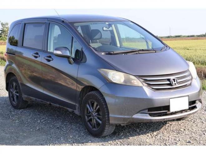 フリード1.5 フレックス Fパッケージ 4WD　検R7/12　買取直販　バックカメラ 1500