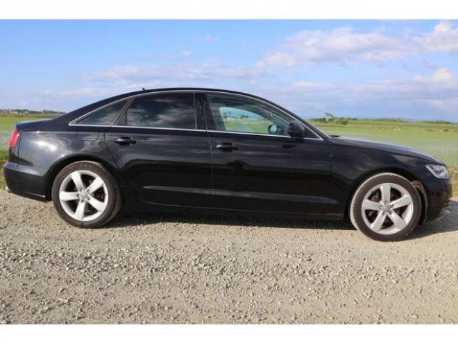 アウディA6 2.8 FSI クワトロ 4WD　検2年　自社　ローンカノウ　レザーシート 正規輸入車 2800