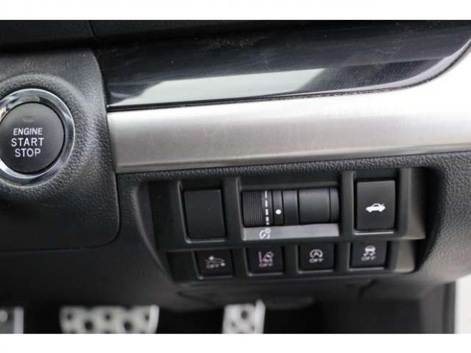 レガシィB4 2.5 リミテッド 4WD　検2年　パドルシフト　Bluetooth 2500