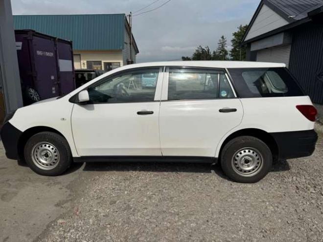 ADNV150 　1.6 VE 4WD　エマージェンシーブレーキ　夏冬タイヤ 1600