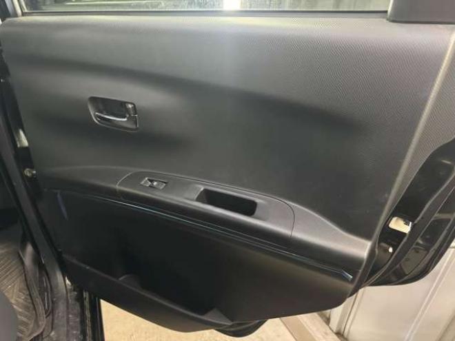 タントエグゼ カスタムS 4WD　ナビ　TV　Bluetooth　HID 660
