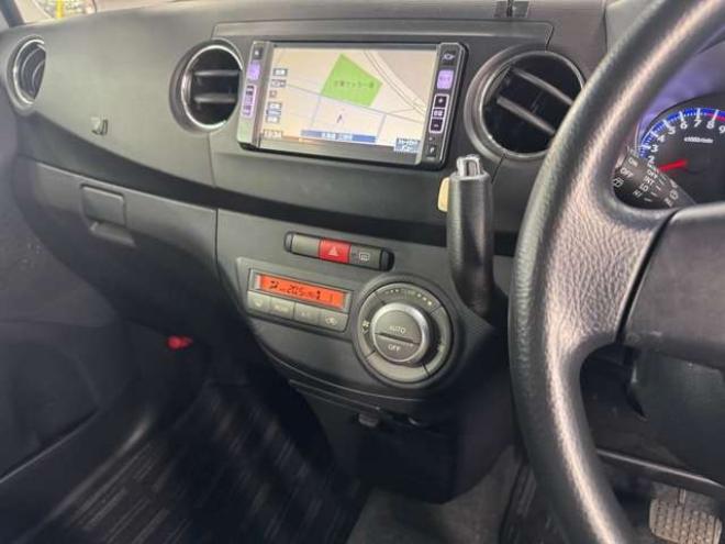 タントエグゼ カスタムS 4WD　ナビ　TV　Bluetooth　HID 660