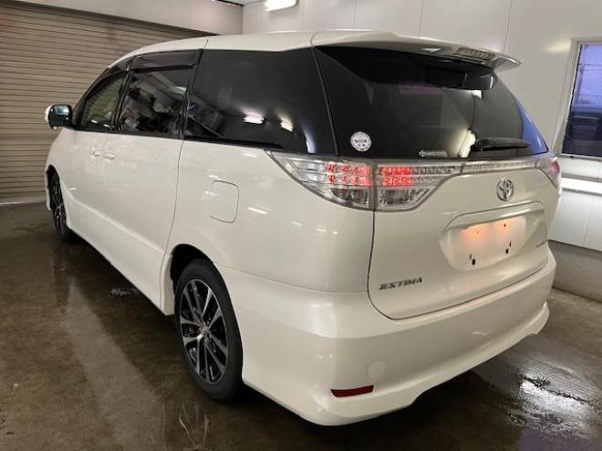 エスティマアエラス　本州仕入　後期型　寒冷地仕様　禁煙車　ＷＡＫＯＳバリアスコーティング済　純正ブラポリ１８インチＡＷ　社外１６ＡＷ＋スタッドレスタイヤ付　両側パワースライドドア　アルパインナビ（フルセグ地デジ　ＤＶＤ再生　Ｂｌｕｅｔｏｏｔｈ）＋バックカメラ　エンジンスターター　ＰＵＳＨスタート　スマートキー　クルーズコントロール　フロントガラス熱線　タイミングチェーン車　ビルトインＥＴＣ　ＨＩＤ ヘッドライト 4WD 2400 5Dr