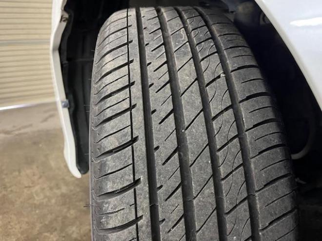 エスティマアエラス　本州仕入　後期型　寒冷地仕様　禁煙車　ＷＡＫＯＳバリアスコーティング済　純正ブラポリ１８インチＡＷ　社外１６ＡＷ＋スタッドレスタイヤ付　両側パワースライドドア　アルパインナビ（フルセグ地デジ　ＤＶＤ再生　Ｂｌｕｅｔｏｏｔｈ）＋バックカメラ　エンジンスターター　ＰＵＳＨスタート　スマートキー　クルーズコントロール　フロントガラス熱線　タイミングチェーン車　ビルトインＥＴＣ　ＨＩＤ ヘッドライト 4WD 2400 5Dr