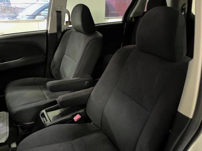 エスティマアエラス　本州仕入　後期型　寒冷地仕様　禁煙車　ＷＡＫＯＳバリアスコーティング済　純正ブラポリ１８インチＡＷ　社外１６ＡＷ＋スタッドレスタイヤ付　両側パワースライドドア　アルパインナビ（フルセグ地デジ　ＤＶＤ再生　Ｂｌｕｅｔｏｏｔｈ）＋バックカメラ　エンジンスターター　ＰＵＳＨスタート　スマートキー　クルーズコントロール　フロントガラス熱線　タイミングチェーン車　ビルトインＥＴＣ　ＨＩＤ ヘッドライト 4WD 2400 5Dr