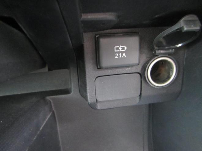 サクシードバンDBE-NCP165V 4WD 1500 5Dr