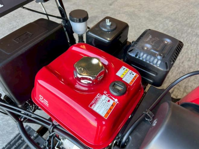 除雪機お手頃現状販売！ホンダ　HSS760n（JX）クロスオーガー！