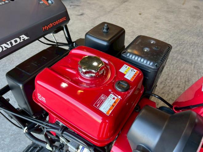 除雪機お手頃現状販売！ホンダ　HSS970ｎ！80.2HR！