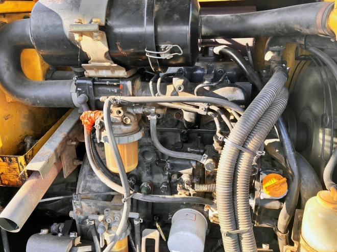 バックホーヤンマー　中古　B37