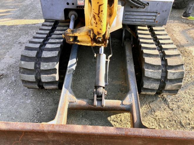 バックホーヤンマー　中古　B37