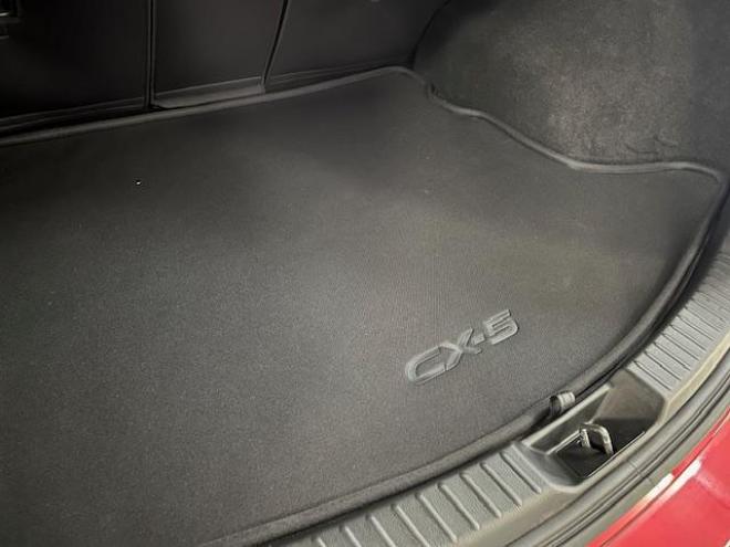 CX-5ＸＤ　Ｌパッケージ　本州仕入　ワンオーナー　寒冷地仕様　禁煙車　ＷＡＫＯＳバリアスコーティング済　スカイアクティブディーゼルターボ　純正１９インチＡＷ　社外１７ＡＷ＋スタッドレスタイヤ付　純正ナビ（地デジ　ＤＶＤ再生　Ｂｌｕｅｔｏｏｔｈ）＋バックカメラ＆サイドカメラ　ＢＯＳＥサウンド　純正ブラックレザーシート　レーダークルーズコントロール　ブラインドスポット　車線逸脱警報　ＬＥＤヘッドライト　両席シートヒーター　アドバンスキー　パワートランク　横滑り防止装置　ＥＴＣ 4WD 2200 5Dr
