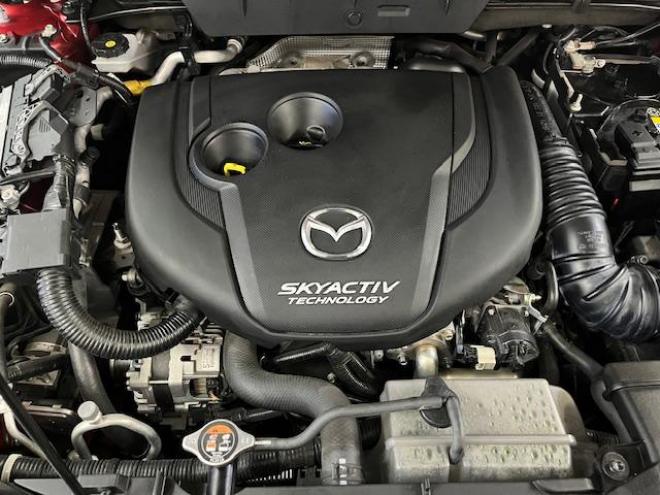 CX-5ＸＤ　Ｌパッケージ　本州仕入　ワンオーナー　寒冷地仕様　禁煙車　ＷＡＫＯＳバリアスコーティング済　スカイアクティブディーゼルターボ　純正１９インチＡＷ　社外１７ＡＷ＋スタッドレスタイヤ付　純正ナビ（地デジ　ＤＶＤ再生　Ｂｌｕｅｔｏｏｔｈ）＋バックカメラ＆サイドカメラ　ＢＯＳＥサウンド　純正ブラックレザーシート　レーダークルーズコントロール　ブラインドスポット　車線逸脱警報　ＬＥＤヘッドライト　両席シートヒーター　アドバンスキー　パワートランク　横滑り防止装置　ＥＴＣ 4WD 2200 5Dr