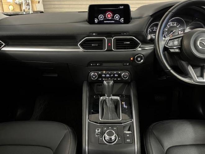 CX-5ＸＤ　Ｌパッケージ　本州仕入　ワンオーナー　寒冷地仕様　禁煙車　ＷＡＫＯＳバリアスコーティング済　スカイアクティブディーゼルターボ　純正１９インチＡＷ　社外１７ＡＷ＋スタッドレスタイヤ付　純正ナビ（地デジ　ＤＶＤ再生　Ｂｌｕｅｔｏｏｔｈ）＋バックカメラ＆サイドカメラ　ＢＯＳＥサウンド　純正ブラックレザーシート　レーダークルーズコントロール　ブラインドスポット　車線逸脱警報　ＬＥＤヘッドライト　両席シートヒーター　アドバンスキー　パワートランク　横滑り防止装置　ＥＴＣ 4WD 2200 5Dr