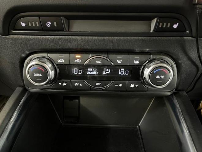 CX-5ＸＤ　Ｌパッケージ　本州仕入　ワンオーナー　寒冷地仕様　禁煙車　ＷＡＫＯＳバリアスコーティング済　スカイアクティブディーゼルターボ　純正１９インチＡＷ　社外１７ＡＷ＋スタッドレスタイヤ付　純正ナビ（地デジ　ＤＶＤ再生　Ｂｌｕｅｔｏｏｔｈ）＋バックカメラ＆サイドカメラ　ＢＯＳＥサウンド　純正ブラックレザーシート　レーダークルーズコントロール　ブラインドスポット　車線逸脱警報　ＬＥＤヘッドライト　両席シートヒーター　アドバンスキー　パワートランク　横滑り防止装置　ＥＴＣ 4WD 2200 5Dr