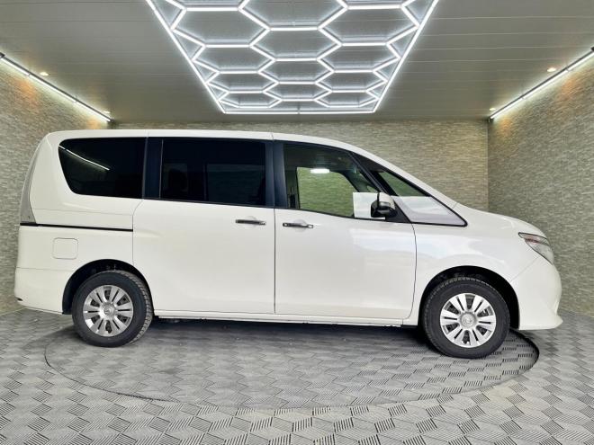 セレナ20X 4WD 5年保証 スマキー 両側パワスラ ナビTV Bカメ 寒冷地仕様 禁煙