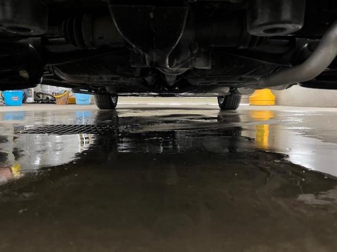 フィット１３Ｇ　Ｆパッケージ　本州仕入　禁煙車　ＷＡＫＯＳバリアスコーティング済　社外１５インチＡＷ　１５インチホイール＋スタッドレスタイヤ付　純正ギャザースナビ＋バックカメラ　ＰＵＳＨスタート　スマートキー　ミラーヒーター　フロントガラス熱線　アイドリングストップ　盗難防止装置　横滑り防止装置 4WD 1300 5Dr