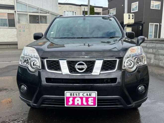 エクストレイル2.0 20Xtt 4WD　SDナビ　4WD切り替スイッチ　ETC 2000
