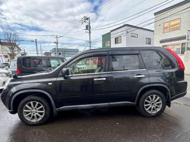 エクストレイル2.0 20Xtt 4WD　SDナビ　4WD切り替スイッチ　ETC 2000