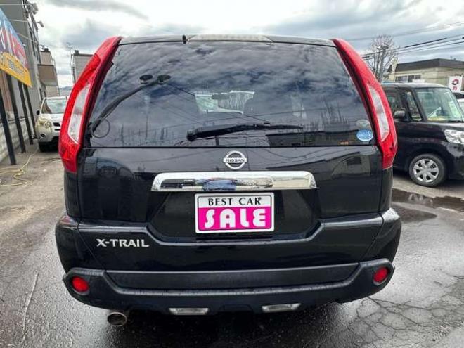 エクストレイル2.0 20Xtt 4WD　SDナビ　4WD切り替スイッチ　ETC 2000