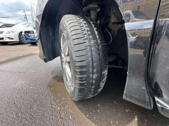 セレナ2.0 ハイウェイスター 4WD　Bluetooth　SDナビ　横滑り防止装置 2000