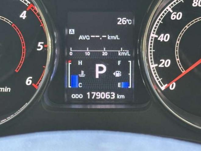 デリカD：5 2.2 D パワーパッケージ ディーゼルターボ 4WD　社外ナビ/Bカメラ/両側パワスラ/ETC 2300