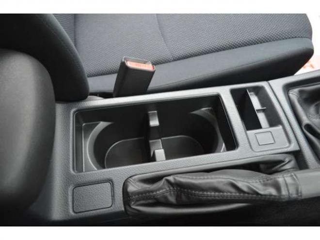 インプレッサスポーツ 1.6 i 4WD　ワンオーナー車SDナビTV横滑り防止装置 1600