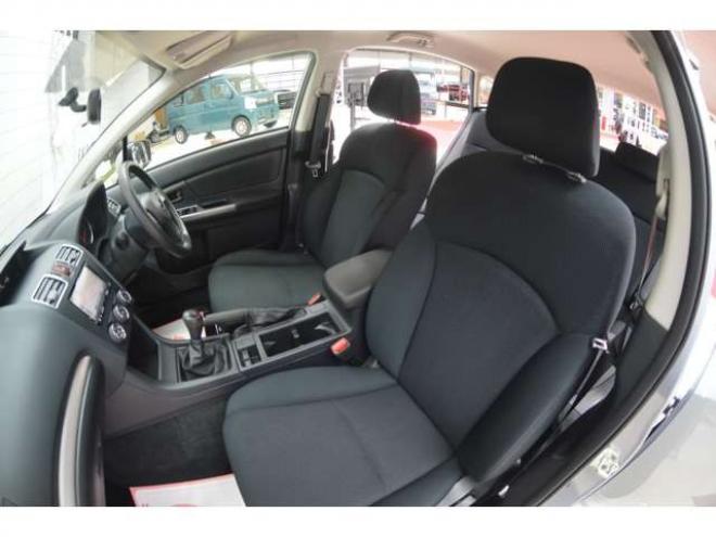 インプレッサスポーツ 1.6 i 4WD　ワンオーナー車SDナビTV横滑り防止装置 1600