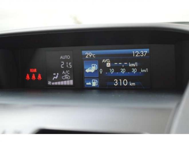 インプレッサスポーツ 1.6 i-L 4WD　5速マニュアル4WD純正ナビTV横滑り防止装置 1600